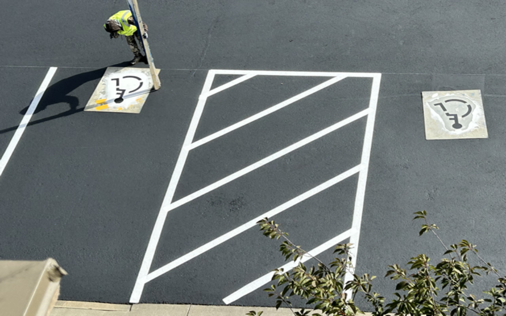 restriping-a-parking-lot
